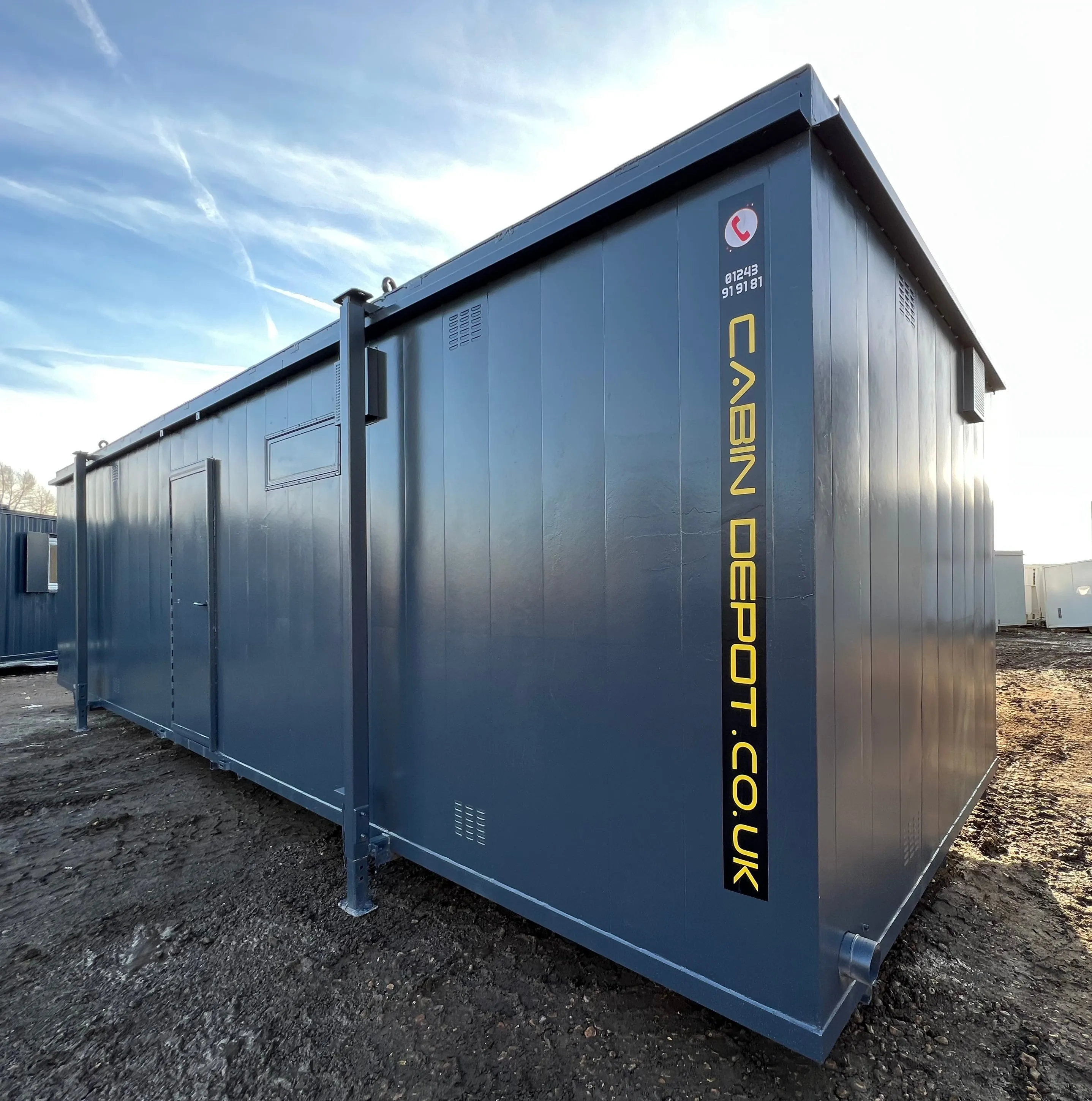 32 Ft Canteen / Office Cabin & 2 1 Toilet Block |50/50 Split | Reduced | No 759