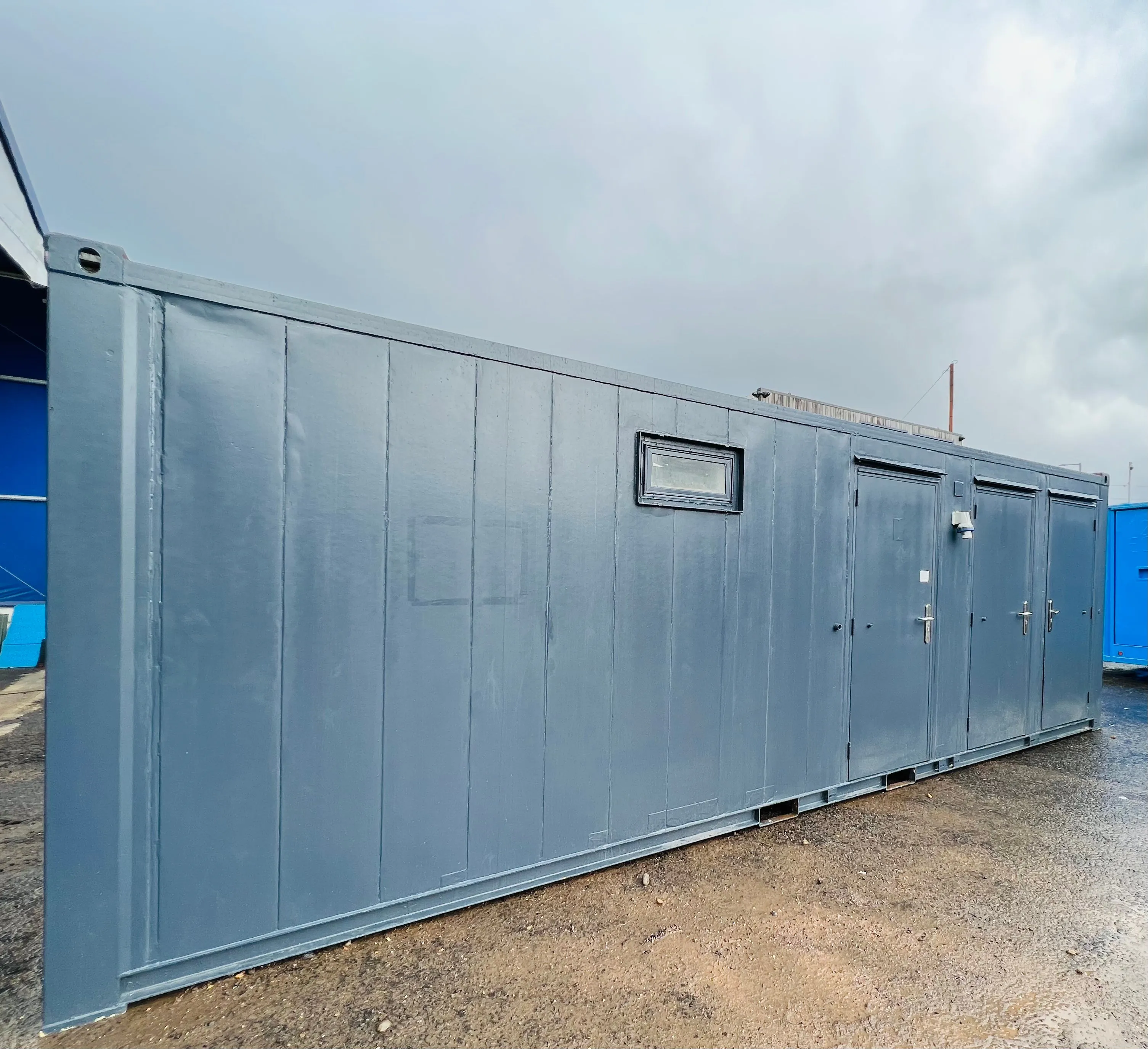 Toilet Block   Shower 24 x 9 Ft | 4   1 Toilet | Separate Shower Room | Portable Building | No 882